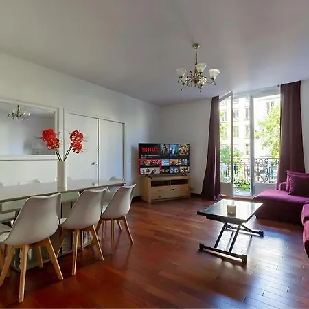 Lägenhet Arc De Triomphe View - Sleeps 7 - Elegant 1br - Terrace *