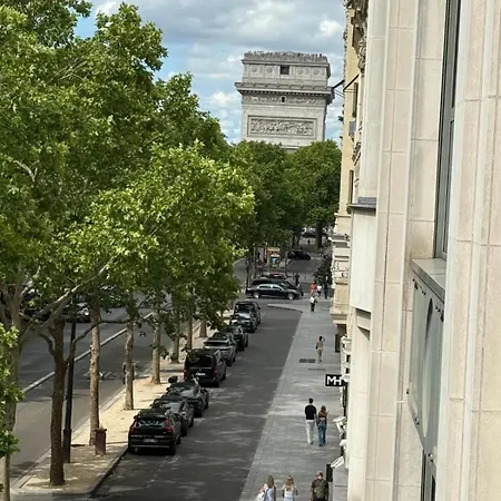 Апартаменты Elegant 1br - Sleeps 7 - Arc De Triomphe