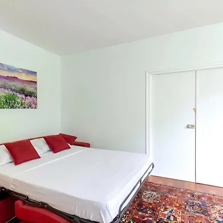 Lägenhet Arc De Triomphe View - Sleeps 7 - Elegant 1br - Terrace Paris