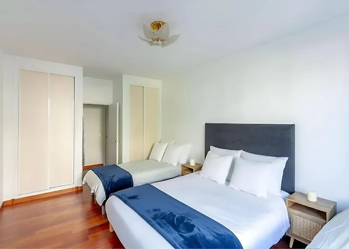 Elegant 1br - Sleeps 7 - Arc De Triomphe